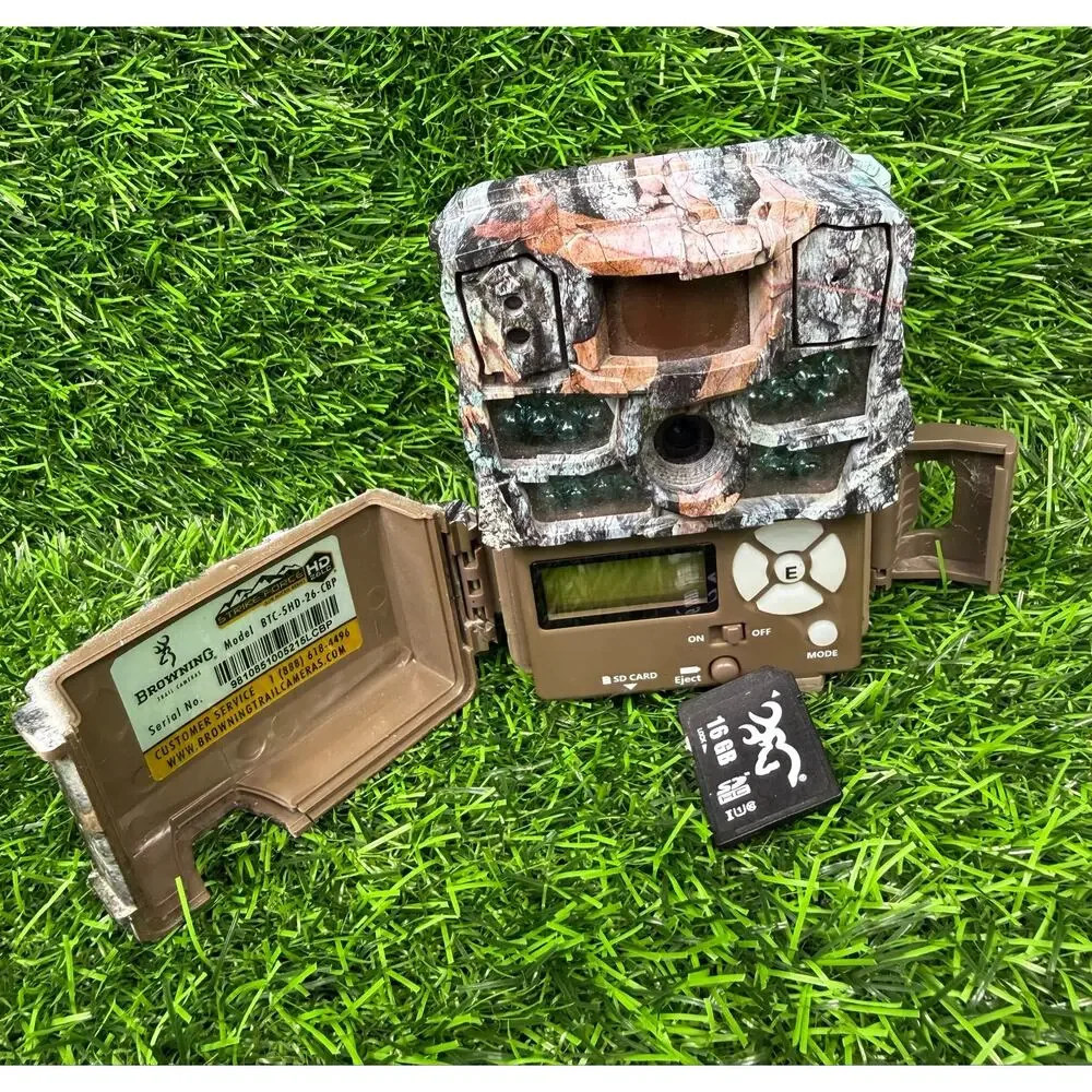 Browning Strike Force HD 26LC Trail Camera BTC-5HD-26-CBP + 16GB SD Card Used